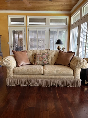 Sherrill vintage fringe sofa. 91” w x 38” H 42” D.  seat Height 21” Seat Depth Cover