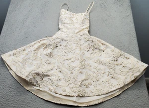 B. Darlin A Line Dress Juniors 9/10 White Gold Embroidery Metallic Lace Up Lined - Picture 1 of 11