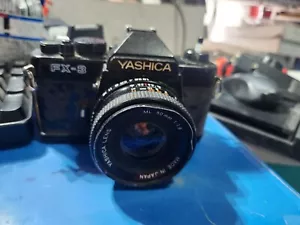 Yashica FX-3 Super 2000 Spiegelreflexkamera mit ML 50 mm Yashica Objektiv - Bild 1 von 5