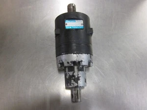 Eaton Char Lynn Hydraulic Torque Generator Power Steering Valve 227-1017-002 - Picture 1 of 6