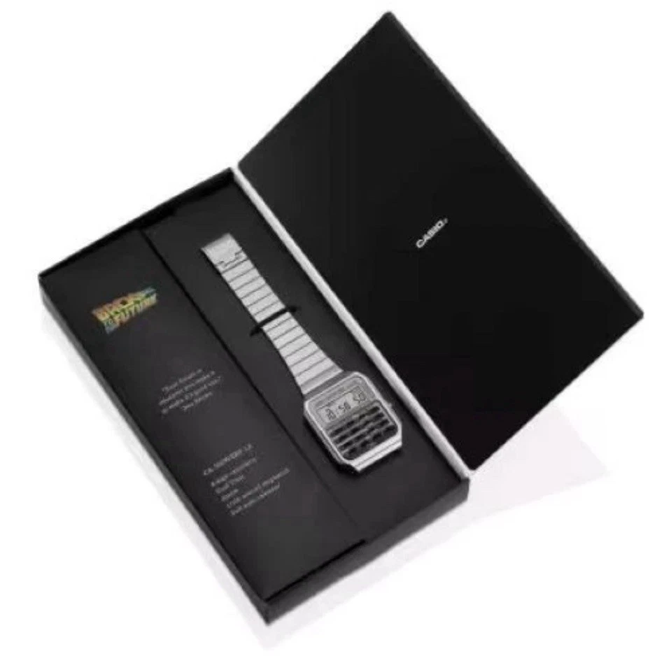 Orologio da polso CASIO CLASSIC x Ritorno al Futuro CA-500WEBF-1AJR Made in J... - Immagine 1 di 4