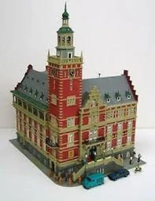 JUEGO DE CONSTRUCCIÓN DE 5 PISOS KIBRI HO #B-8380 AYUNTAMIENTO SELLADO NUEVO Foto 1 de 4