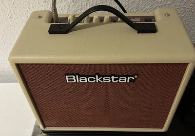 Gitarrenverstärker  Blackstar debut 15E - Wohnzimmergepflegt  - Bild 1 von 3