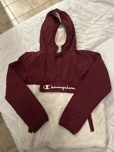 Champion Brand Hooded Pull Over 3/4 Zip. EUC Childs Unisex Size 14/16 - Picture 1 of 7