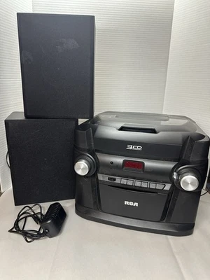 RCA RS22363 3CD Changer, 2 Speakers & Remote - Image 1 of 4