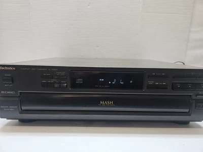 Vintage Technics SL PD825 5 Disc CD Changer Player MASH Carousel Tested Japan - Image 1 of 4