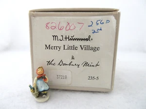 Visiting An Invalid 1990 Hummel Olszewski Miniature #256P - MIB - Bild 1 von 7