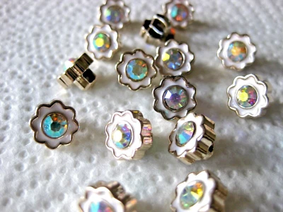 15 Knöpfe, goldfarben,bunt schimmernd  ca.10mm   K118.1 - Bild 1 von 2