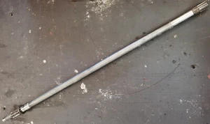 Antriebswelle aus Hanomag Perfekt 401 Oldtimer Traktor - Bild 1 von 3