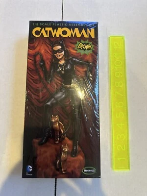 1:8 Moebius Models #952 - 1966 Catwoman - Julie Newmar Figure  model kit - Image 1 of 4