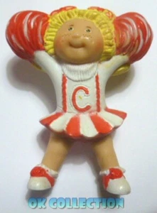 CABBAGE PATCH KIDS Figur PVC 6 cm - CHEERLEADER FOOTBALL (Macau 1984) 24. - Bild 1 von 2