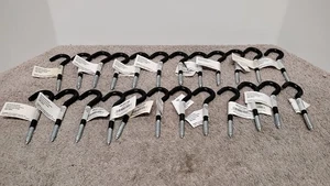 24 NEW Hardware Essentials All Purpose Screw Hook Black Vinyl Coated. ( 03 ) - Picture 1 of 8