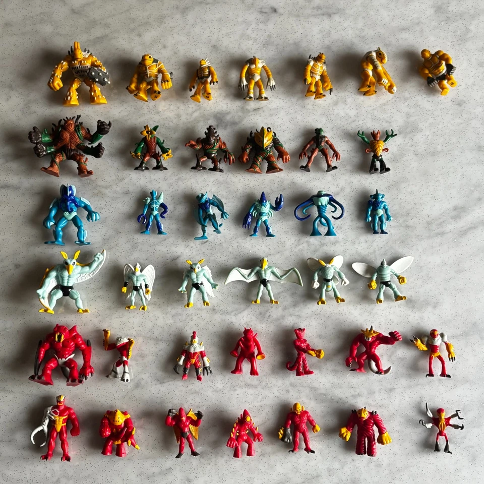 LOTTO GORMITI - PRIMA SERIE - 42 FIGURE - PERSONAGGIO A SCELTA - Immagine 1 di 1