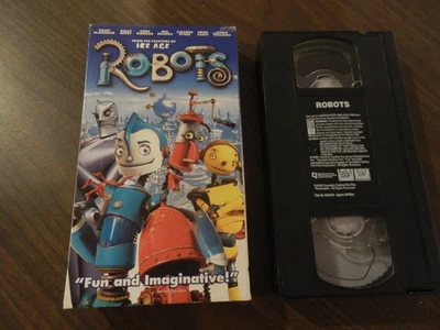 ROBOTS CARTOON MOVIE VHS VINTAGE EWAN MCGREGOR HALLE BERRY DREW CAREY 2005 - Image 1 of 2