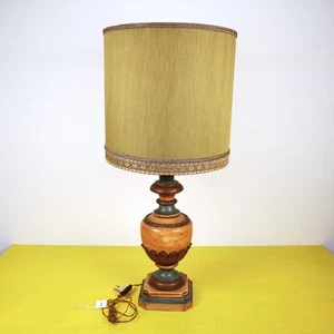 lampada da tavolo vintage con base in legno - Bild 1 von 9