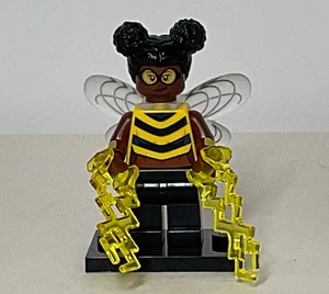 Lego Minifigure da Collezione DC Super Heroes Series, Set # 71026 - Bumblebee - Foto 1 di 3