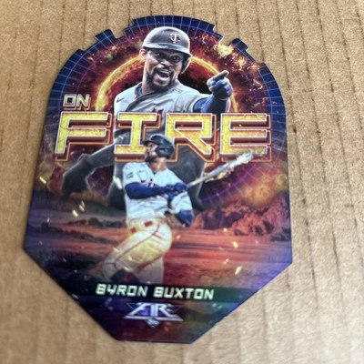 2022 Topps En Fuego ON FIRE DIE CUT Byron Buxton #EF-27 Twins Baseball Card (e9) - Image 1 of 2