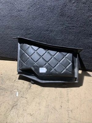 Audi A4 2007 3,2 L motor cabina filtro de aire carcasa OEM+ Foto 1 de 4