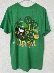 NUEVO CON ETIQUETAS Camiseta Buc-ee's Día de San Patricio Lucky Charm Castor Verde 2025 Gráfica MED - Imagen 1 de 3