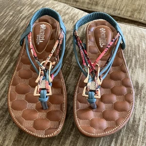 Patrizia by Spring Step New  Taylor Teal  Women’s Sandals Size 8 T-Strap Gold - Picture 1 of 9