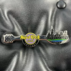 CHICAGO US🎸Hard Rock HOTEL®HRH PIN🎸FOOD FEST GUITAR 2013 BUILDINGS LE 300🎗 - Picture 1 of 5