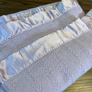 Coperta vintage Faribo misto lana bordo raso lavanda 44x88 Cottagecore anni '50 - Foto 1 di 10