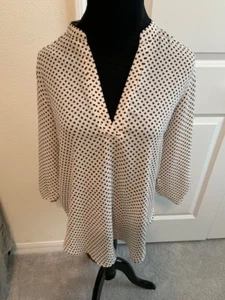 Womens Lush Ivory Top with Diamond Accents Blouse Size Small - Picture 1 of 2