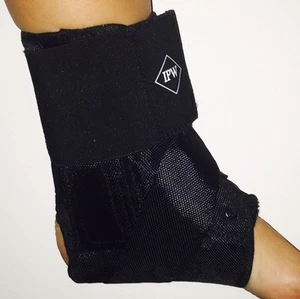 IPW Ankle Brace Stabilizer Support - Sprain & Instability * Sports & Outdoor AUS - Picture 1 of 11