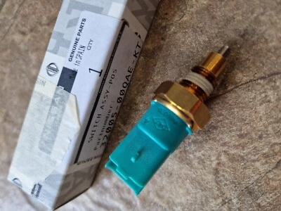 GENUINE NISSAN QASHQAI XTRAIL JUKE NOTE MICRA REVERSE LIGHT SWITCH 32005-00QAE - Image 1 of 2