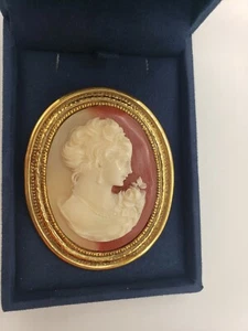 Vintage Ornate Coral Rose And Cream Large Cameo Brooch - Picture 1 of 5