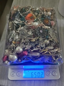 650g Sterling Silver odd single earrings - Picture 1 of 4
