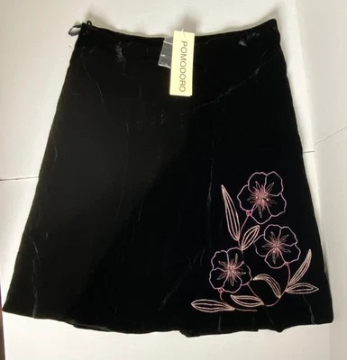 POMODORO SILK VELVET SKIRT SIZE 16 (UK) BLACK FLORAL STITCH & BEAD DETAIL *NEW* - Image 1 of 4