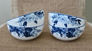 Mikasa Bone China Darcy blau & weiß Blumen 4,5" Obst/Dessert Schüssel 4er Set - Bild 1 von 3