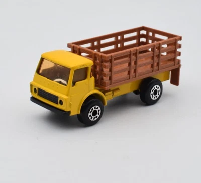 Matchbox Superfast MB71 Dodge Cattle Truck, yellow, with yellow windows.... - Image 1 of 4