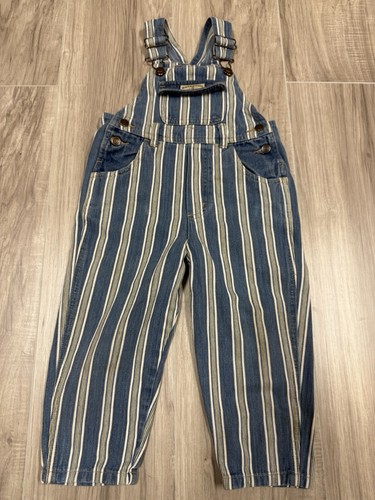 Foto 1 di 8