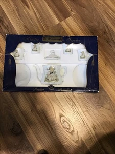 Reutter Porzellan MJ Hummel Miniature Tea Set 7 pieces of Little Girl - Picture 1 of 6