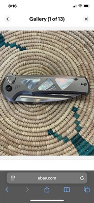 Grupo de cuchillos a la venta cuchillo de pulgar con aleta Foto 1 de 4