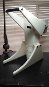 Citrus Squeezer Fruit Juicer Press Extractor Lemonade Lemon Shake Ups Orange - Picture 1 of 5