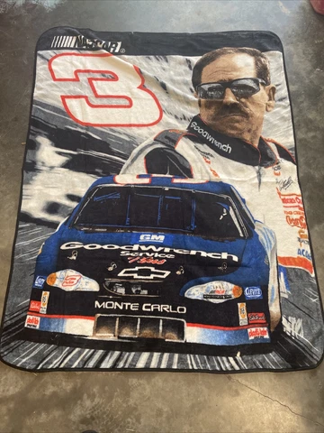 2005 Dale Earnhardt #3 Nascar Goodwrench Micro Raschel Throw Blanket NOS 50”x60” Cover