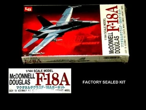 LS scala 1:144 McDonnell F-18A Hornet sigillato in fabbrica - Foto 1 di 1