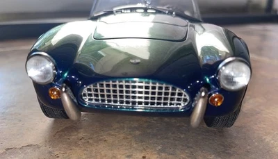 Exoto 1:18 Shelby Cobra AC Roaster Daytona cupé en Standox Daytona Paradise Foto 1 de 4