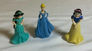 Disney Princess 2" PVC Figures / Cake Toppers - Jasmine, Cinderella, Snow White - Picture 1 of 1