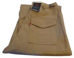 Levi's Premium Original Style Women's Khaki Cargos Pants Size 32/29 - Picture 1 of 3