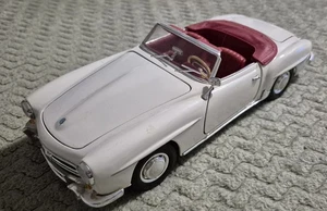 Mercedes-Benz 190SL 1955 Silber 1:18 - Bild 1 von 8