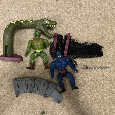 Lote de piezas de montaña serpiente vintage MOTU - grilletes de puente red serpiente Foto 1 de 4