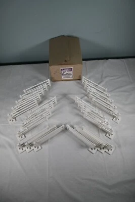 英国 #1727 - 1 包 24 件白色围栏 — 第 1/4 张图片