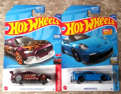 Lot of 2 Hot Wheels NEW 18 Ford Mustang spoiler alert purple & Porsche 911 GT3 - Image 1 of 4