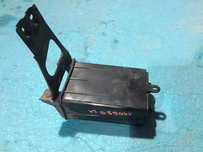 Bote de vapor de combustible izquierdo Jaguar XK8 02 USADO 4,0 L LH  Foto 1 de 4