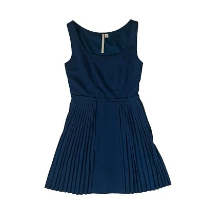 Vestido Lauren Conrad para mujer 6 azul plisado sin mangas cremallera espalda calce y acampanado Foto 1 de 4