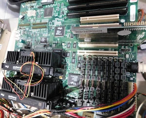Supermicro P6DKF Dual Pentium II 2x 300 Mhz 256 memory AT style, 5 PCI 4 ISA - Picture 1 of 6